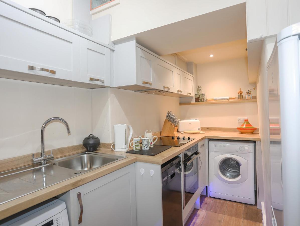 Hillside Apartment Pwllheli